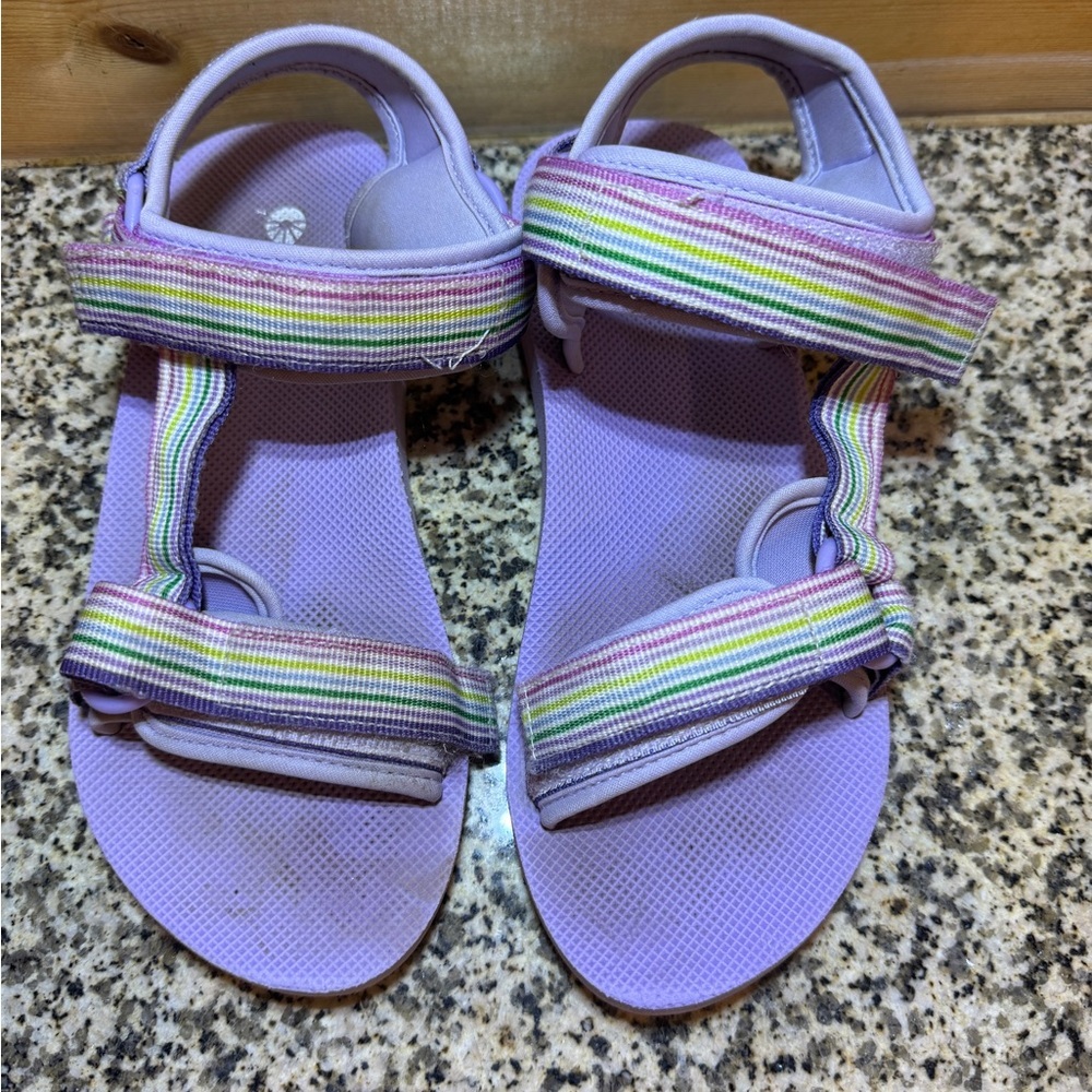 Youth Girls Purple Rainbow Stripe Sport Sandals Hook‎ and Loop Size 4